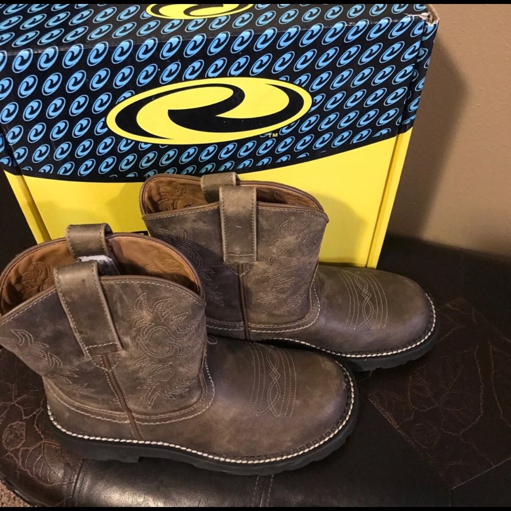 Ariat Fat Baby Roper